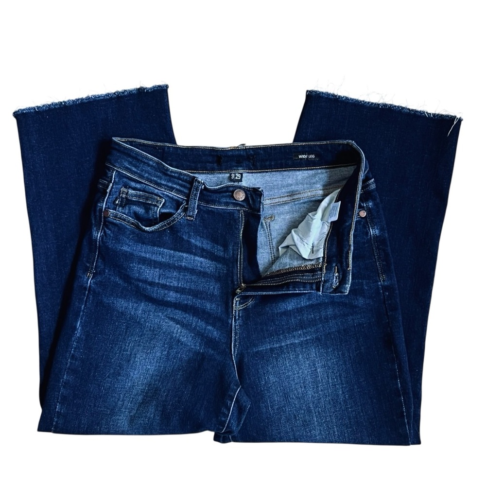 Judy Blue Mid-Rise Wide Leg Cropped Jeans in Blue - Picture 3 of 13